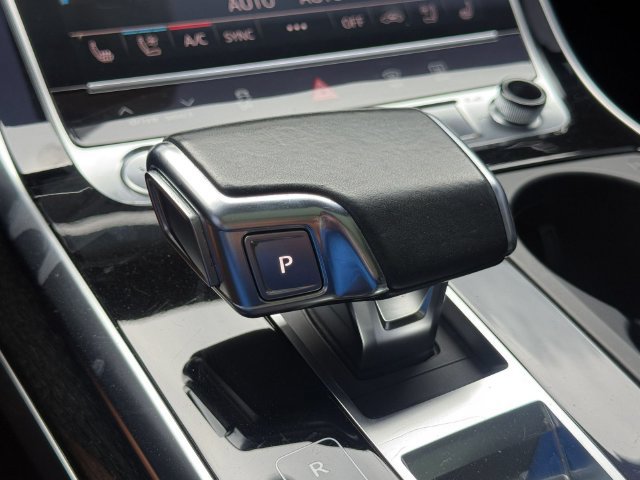 Used 2020 Audi Q7 3.0T Prestige w/ Prestige Package AWD/4WD image 24