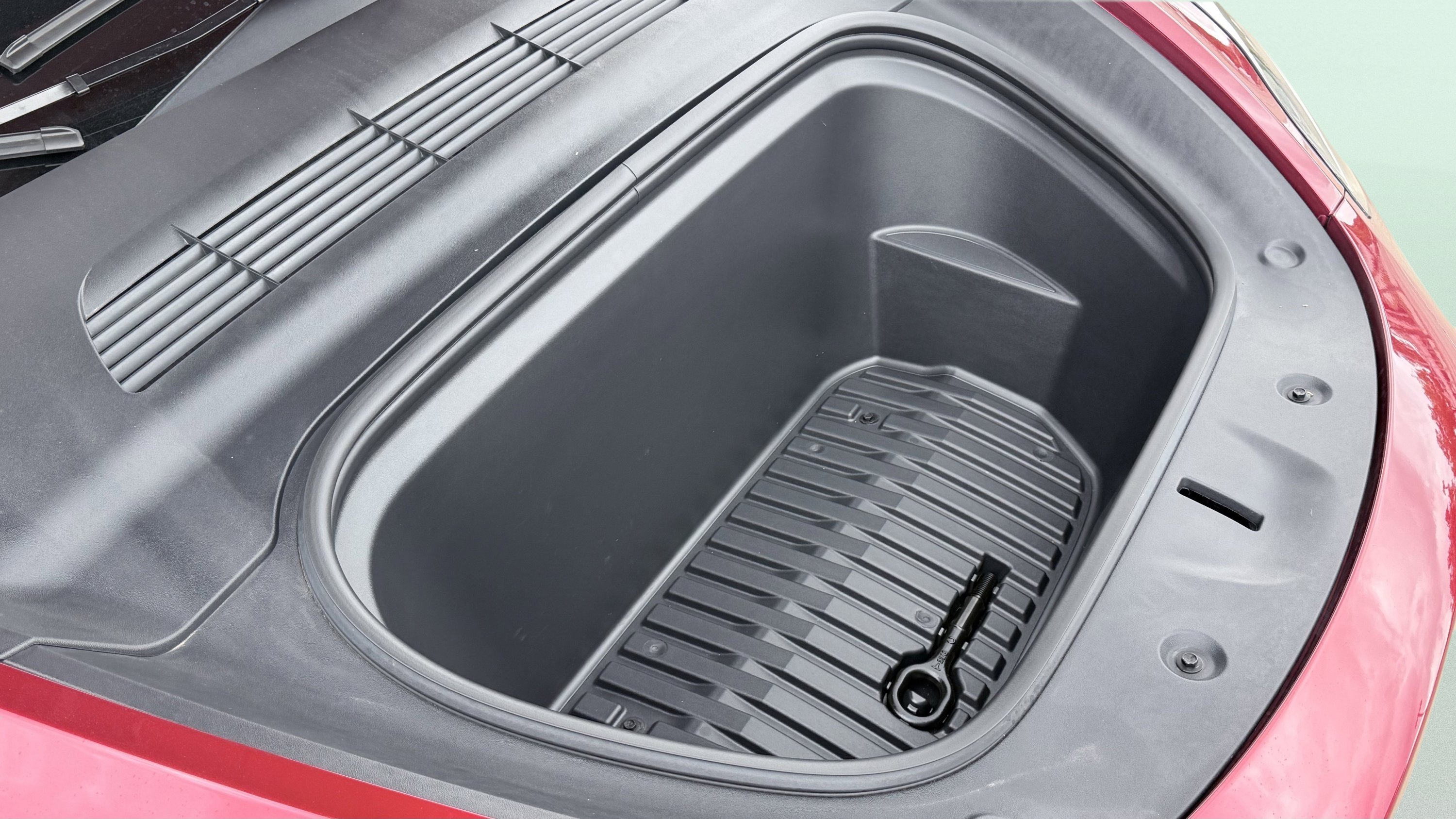 Used 2024 Tesla Model Y Performance image 16