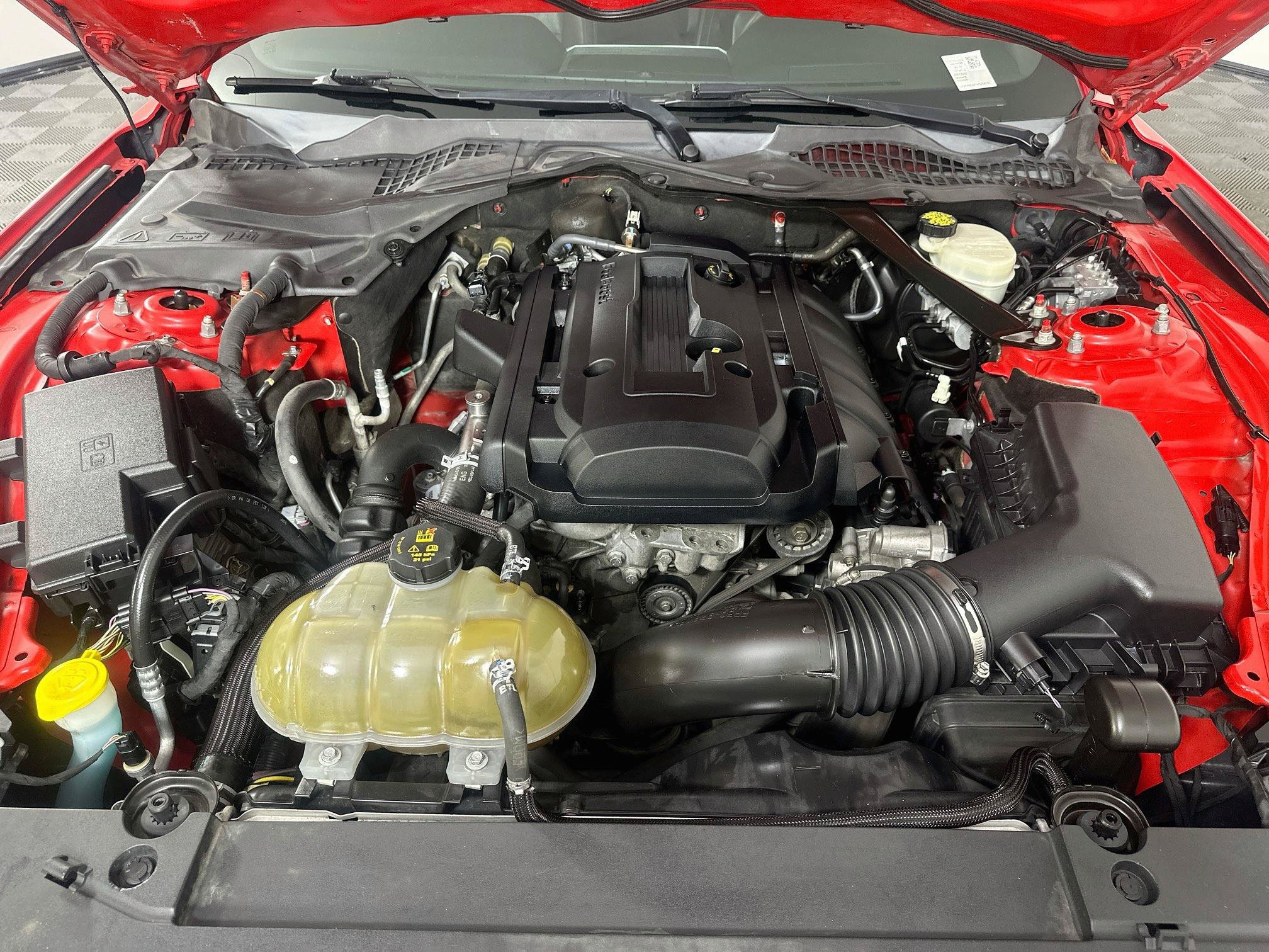 Used 2017 Ford Mustang Premium RWD image 28