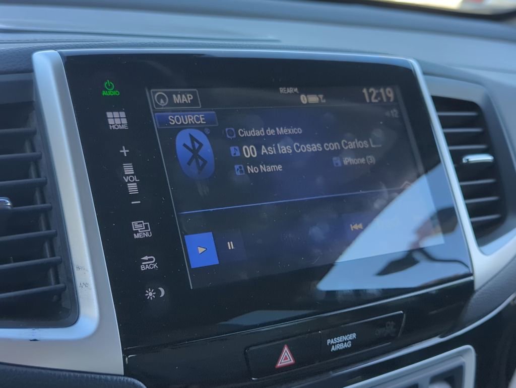 Used 2016 Honda Pilot Touring image 13