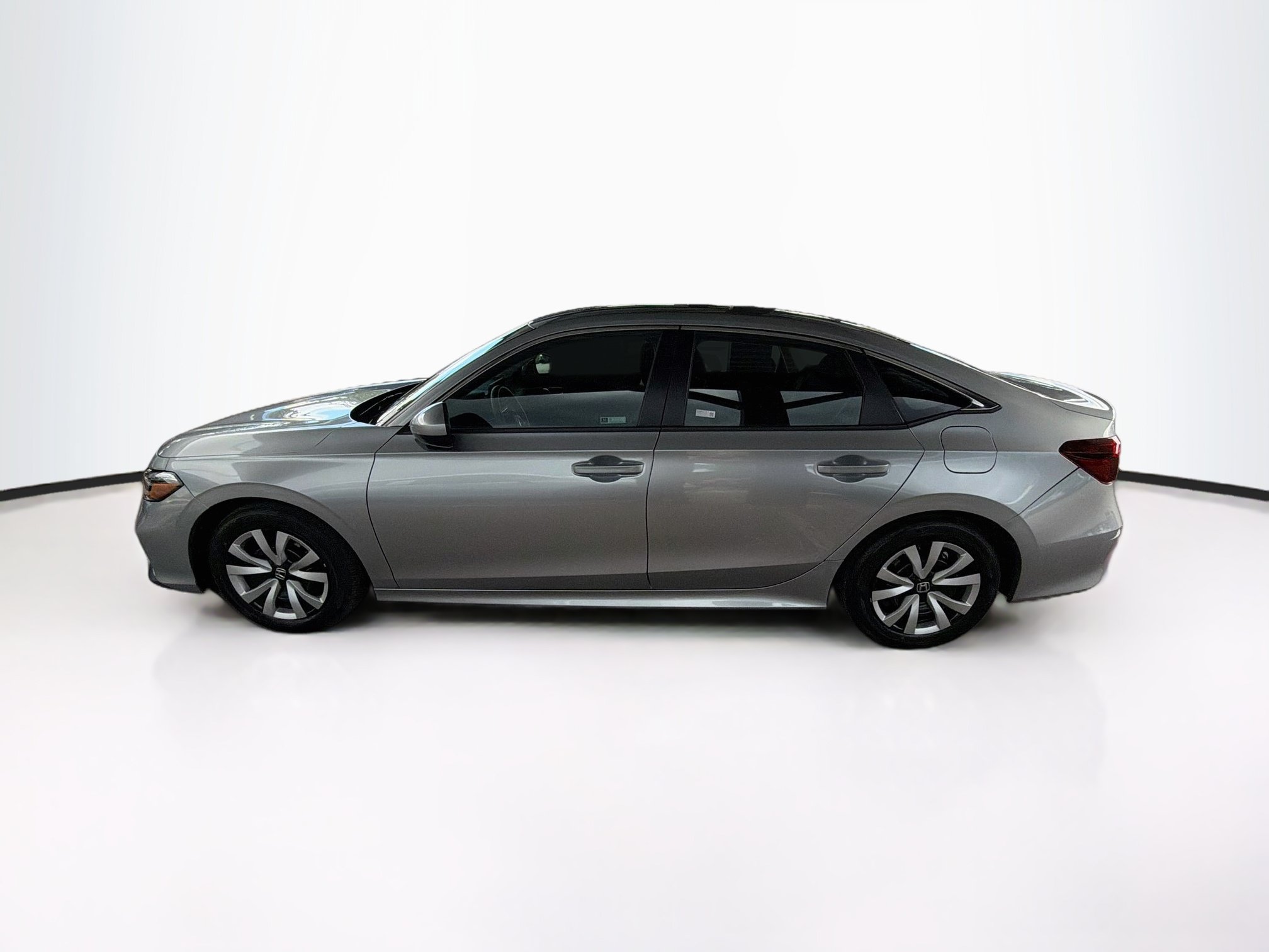 Used 2025 Honda Civic LX image 4