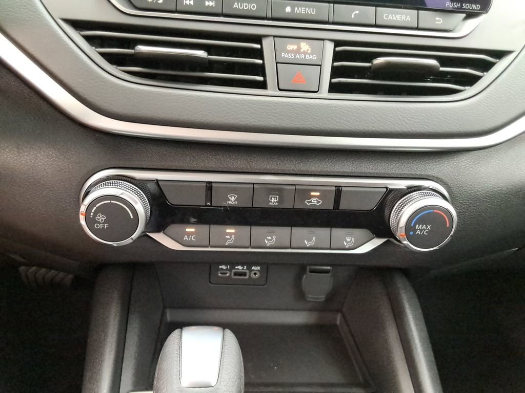 Used 2025 Nissan Altima 2.5 S FWD image 25