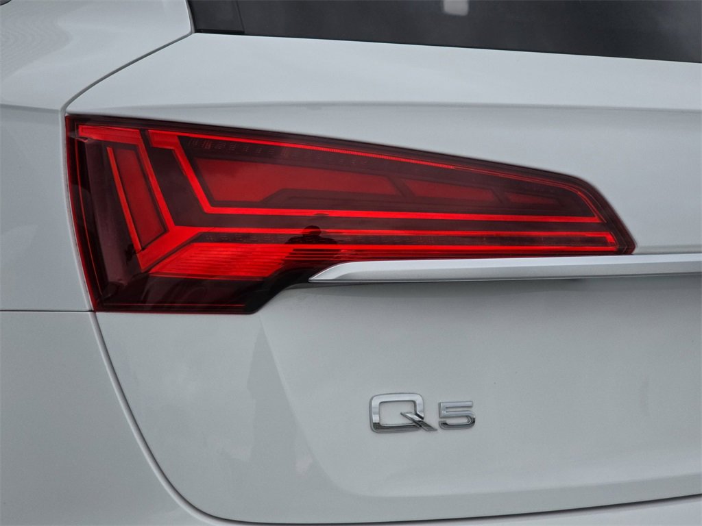 Certified 2023 Audi Q5 2.0T Premium w/ Convenience Package image 29