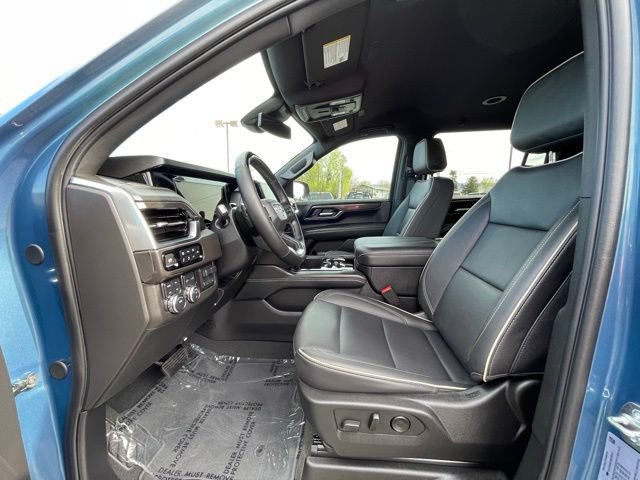 Used 2025 GMC Yukon XL Elevation AWD/4WD image 8
