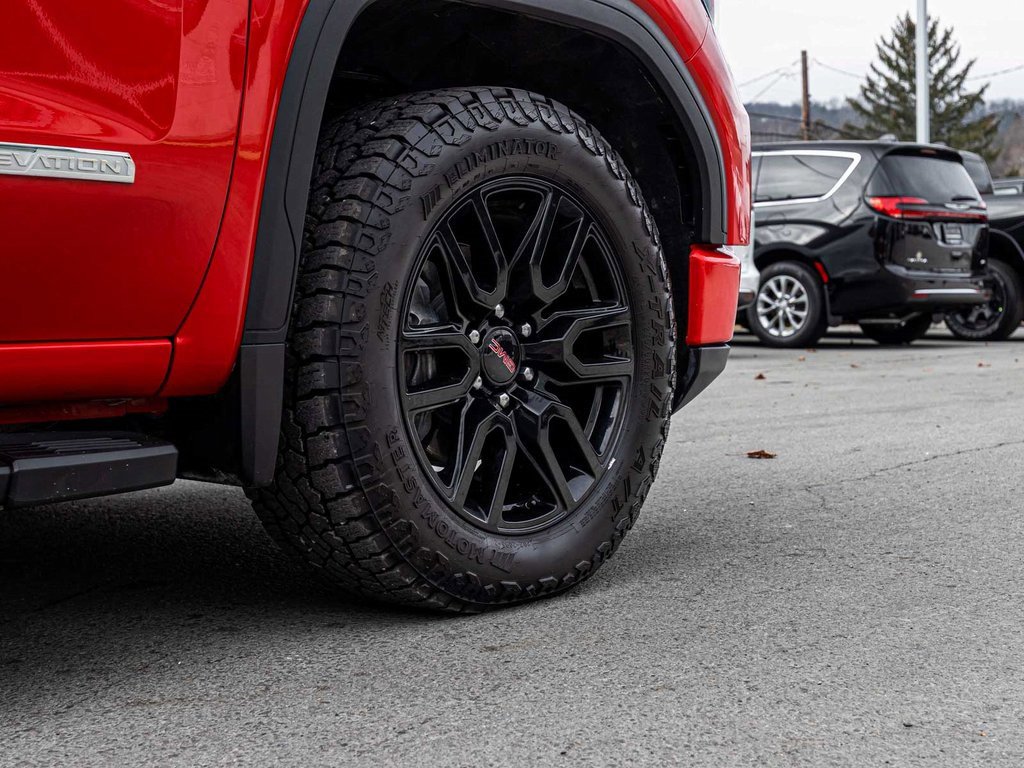 Used 2024 GMC Sierra 1500 Elevation w/ Elevation Premium Package image 10