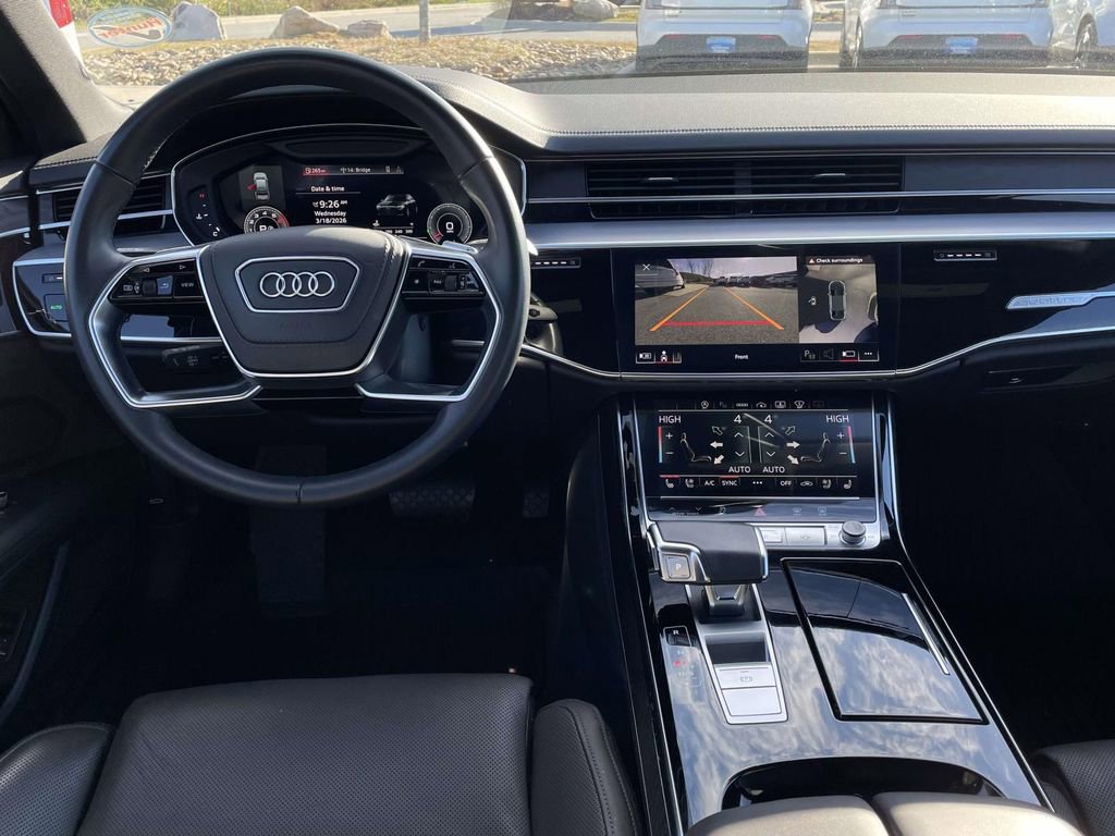 Used 2023 Audi A8 L 3.0T image 4