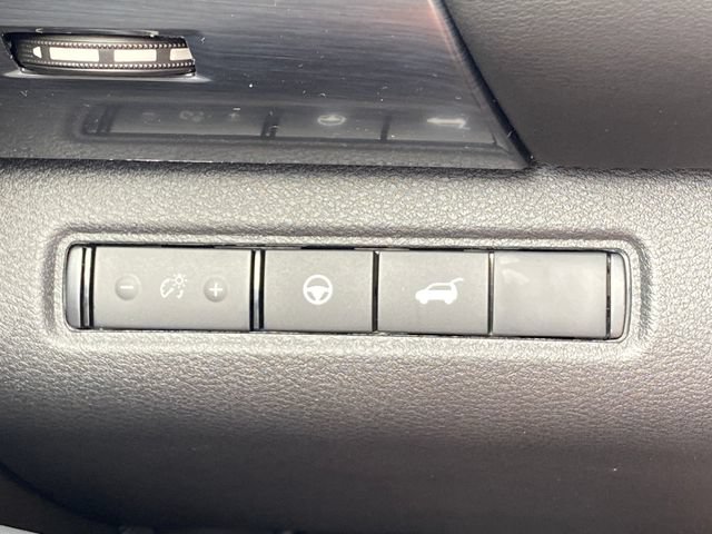 New 2026 Nissan Pathfinder Rock Creek w/ Rock Creek Premium Package AWD/4WD image 15