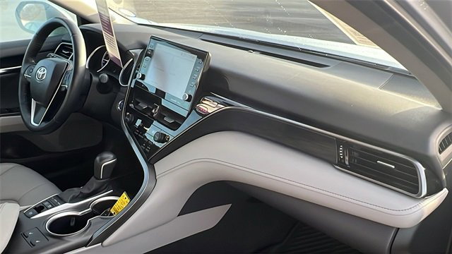 Certified 2022 Toyota Camry XLE image 31