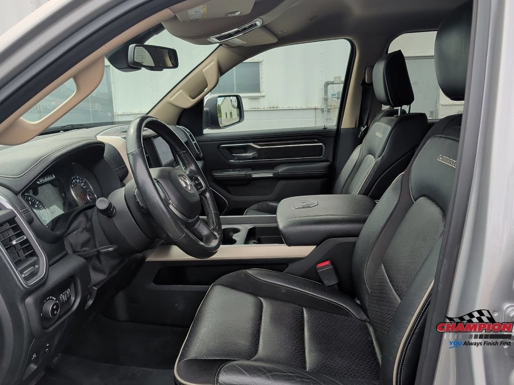Used 2019 RAM 1500 Laramie AWD/4WD image 14