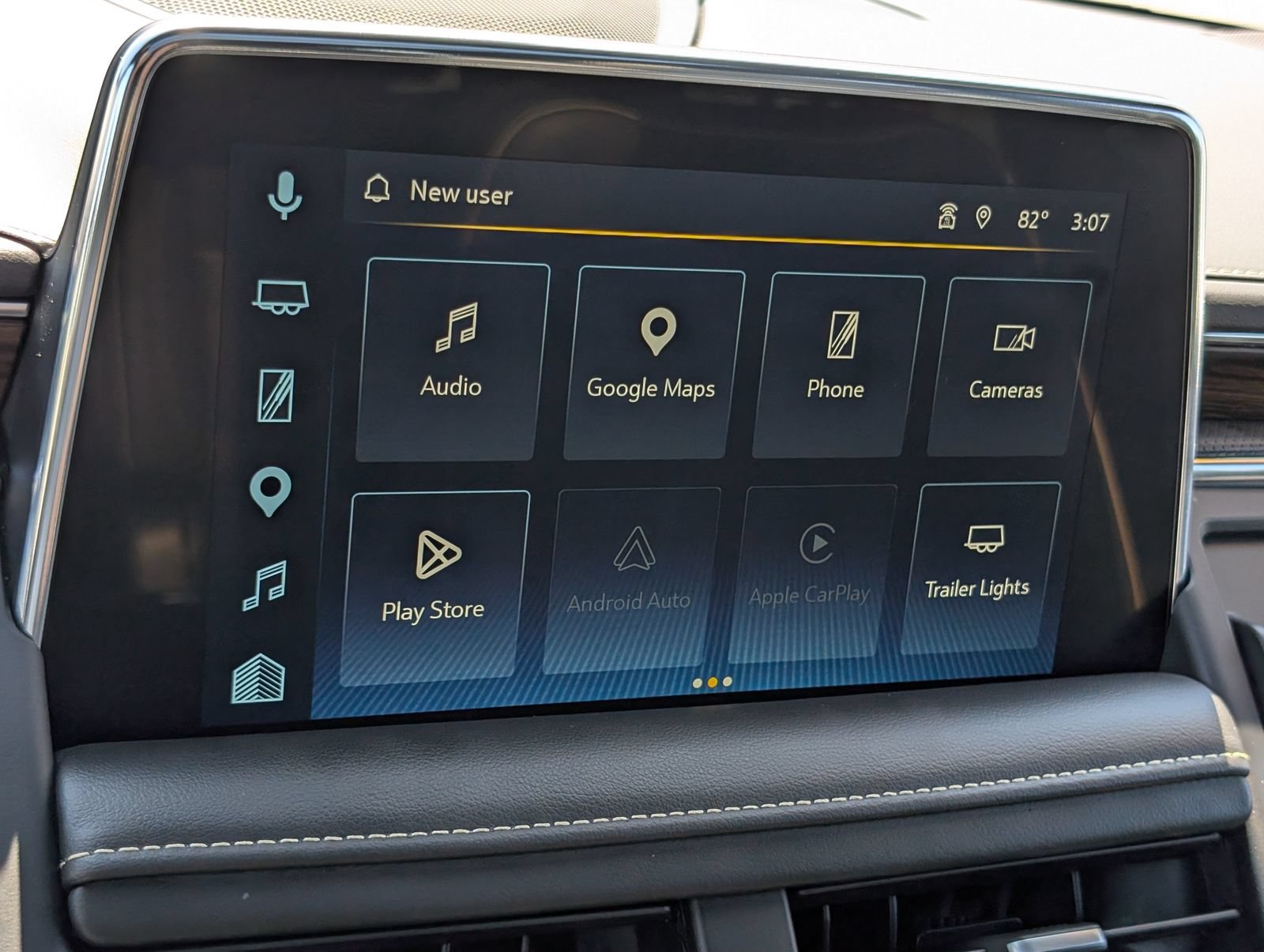 Used 2022 Chevrolet Tahoe Premier AWD/4WD image 33