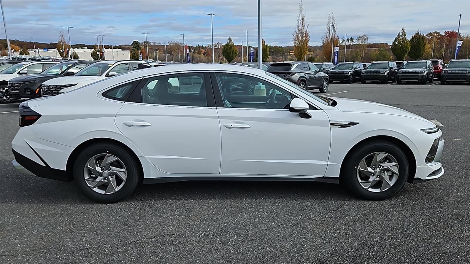 New 2026 Hyundai Sonata SE image 8