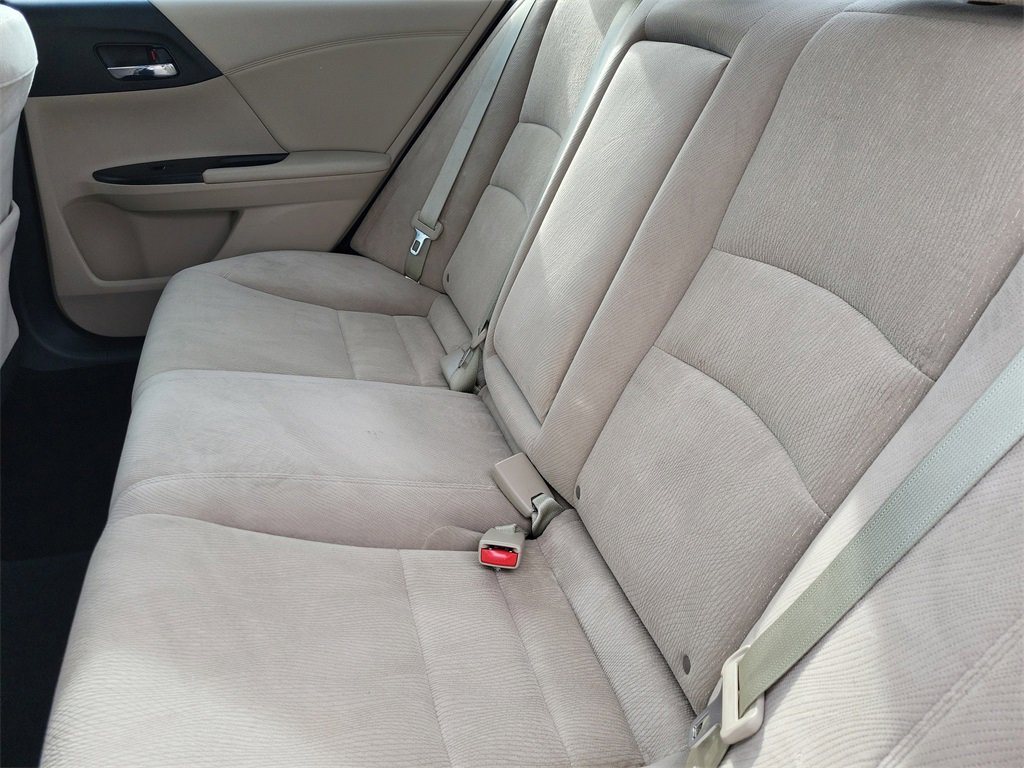 Used 2015 Honda Accord EX image 12