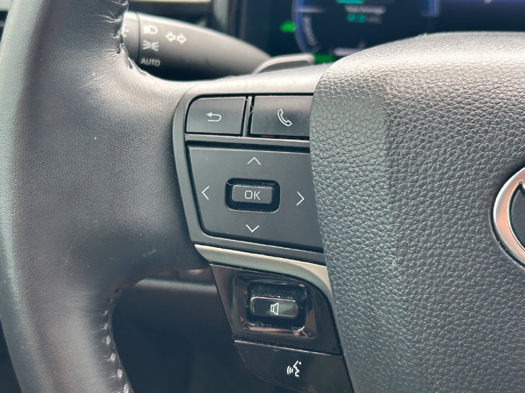 Certified 2025 Toyota Camry XSE w/ Premium Package FWD image 36