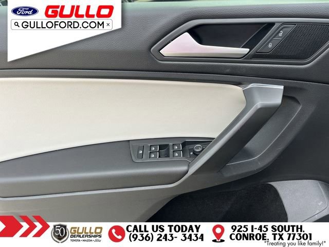 Used 2021 Volkswagen Tiguan SE w/ Panoramic Sunroof Package AWD/4WD image 19