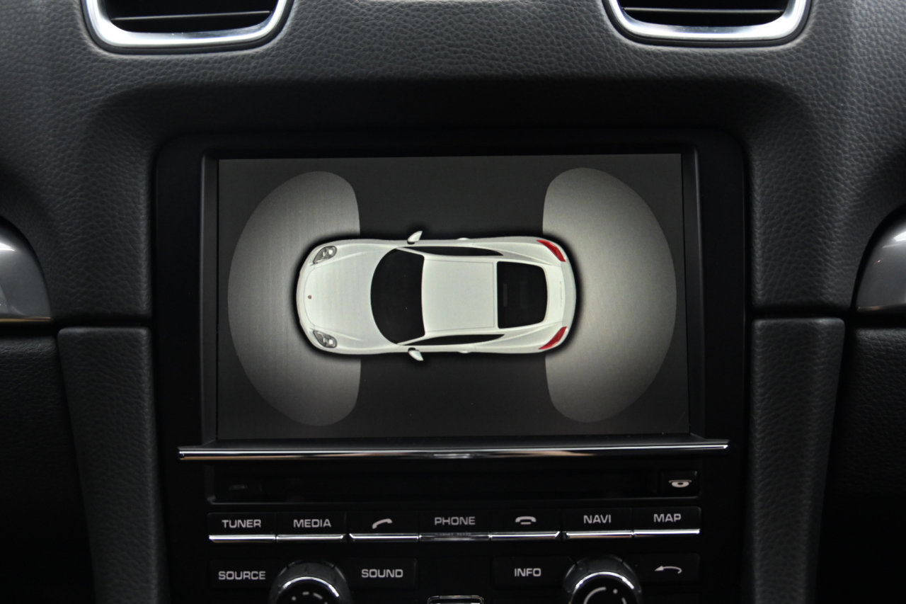 Used 2016 Porsche Cayman image 32