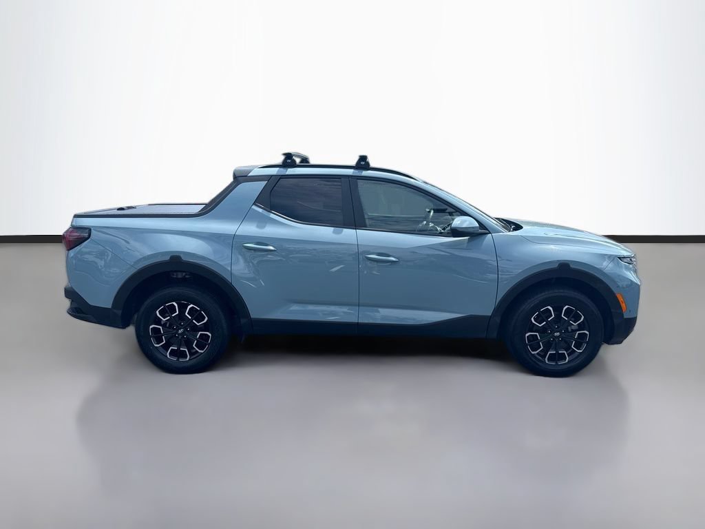 Used 2022 Hyundai Santa Cruz SEL Premium AWD/4WD image 2