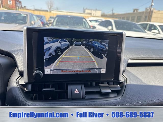 Used 2023 Toyota RAV4 XLE FWD image 23