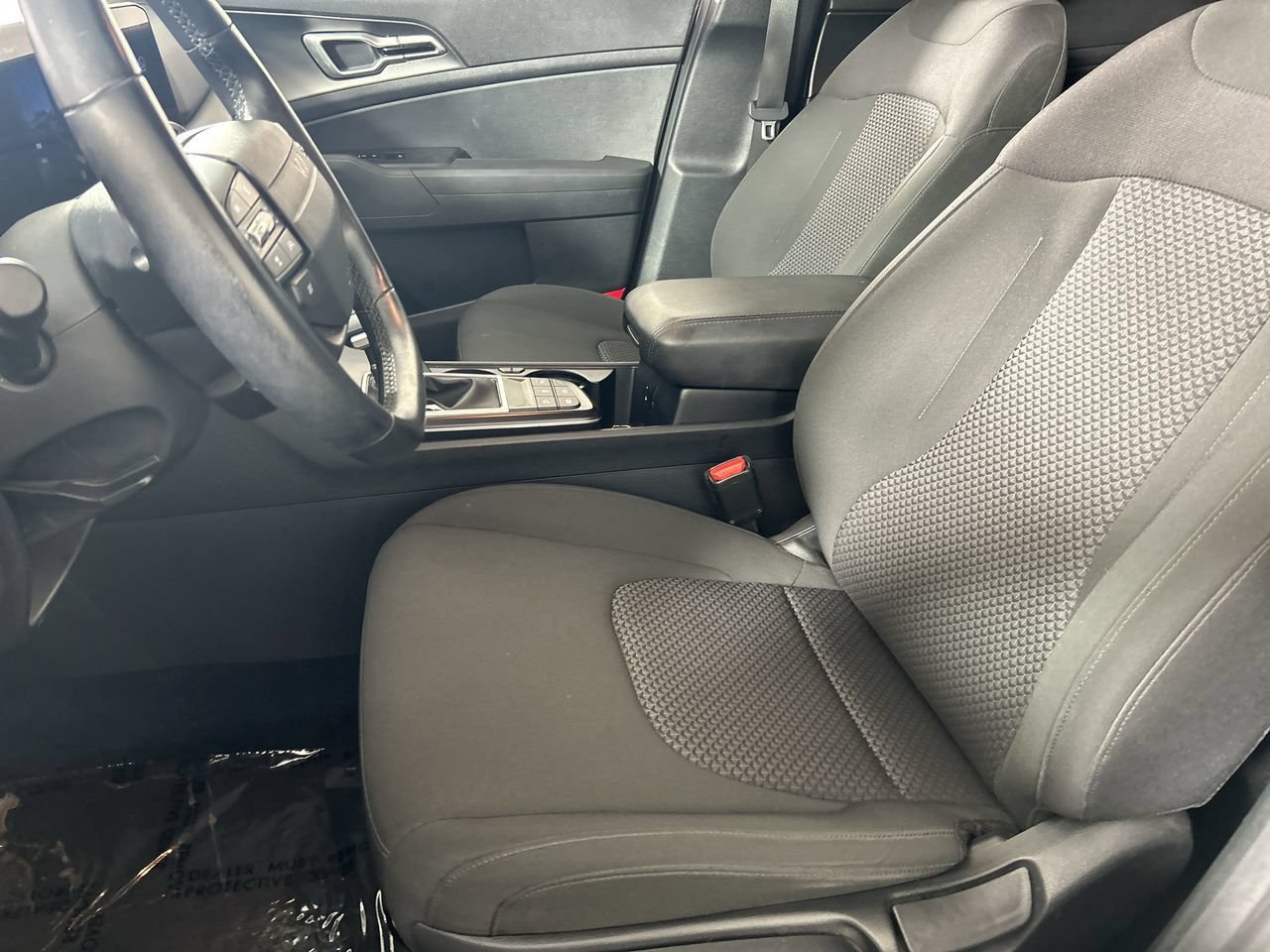Used 2026 Kia Sportage LX FWD image 21