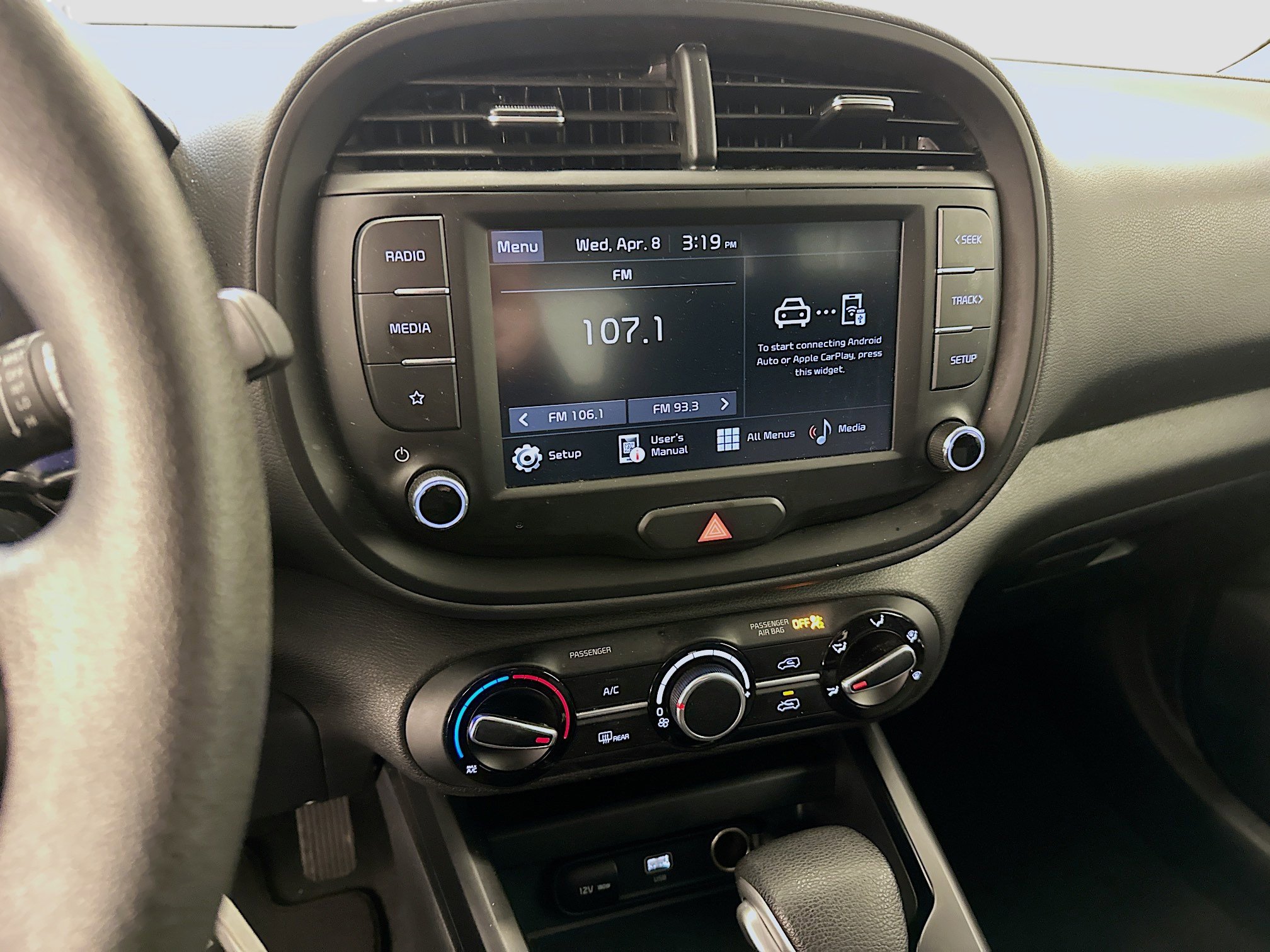 Used 2025 Kia Soul LX w/ LX Technology Package image 25