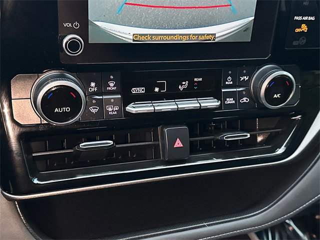 Certified 2024 Toyota Highlander LE image 29