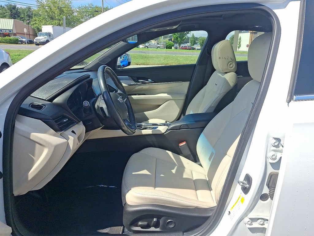 Certified 2020 Cadillac CT4 Premium Luxury RWD image 14