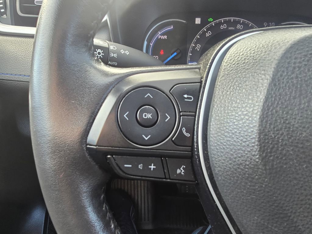 Certified 2022 Toyota RAV4 XSE w/ XSE Grade Weather Package AWD/4WD image 20