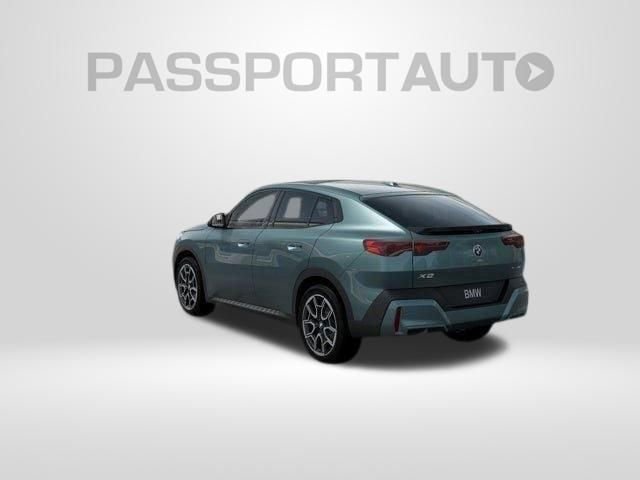 Used 2025 BMW X2 xDrive28i w/ Technology Package AWD/4WD image 2