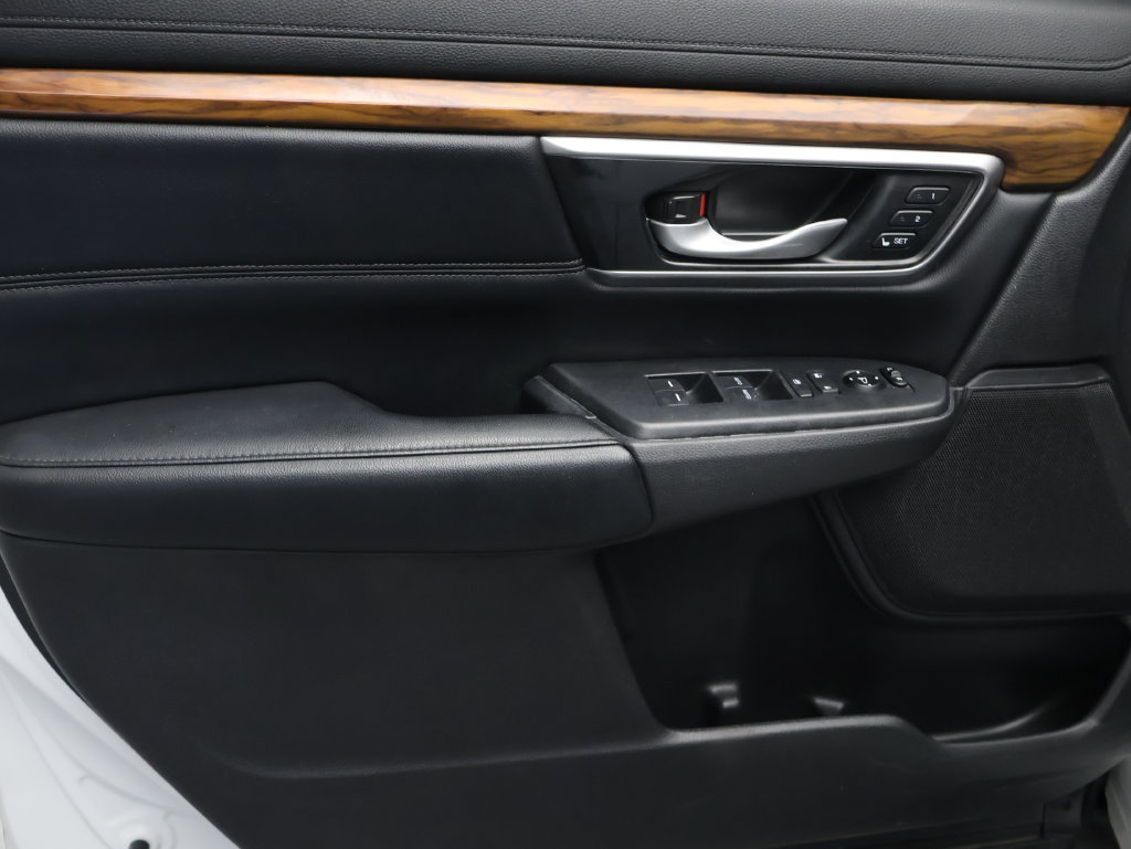 Used 2022 Honda CR-V Touring image 15