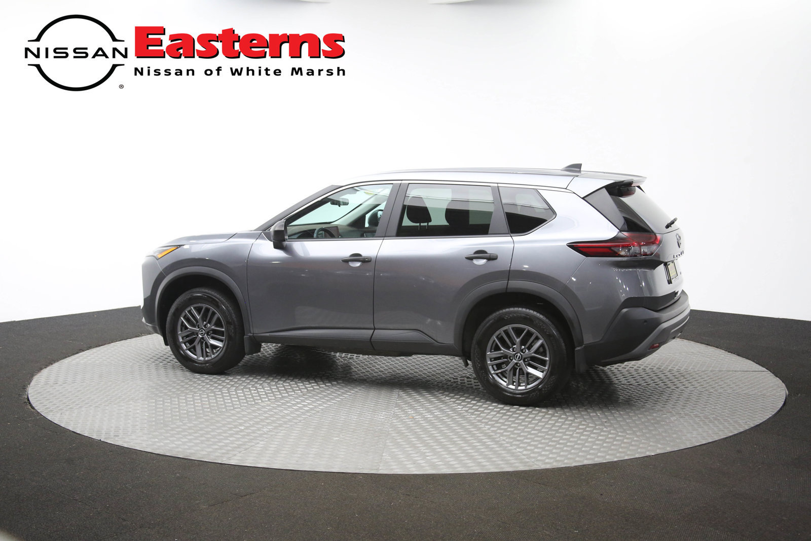 Used 2023 Nissan Rogue S AWD/4WD image 60
