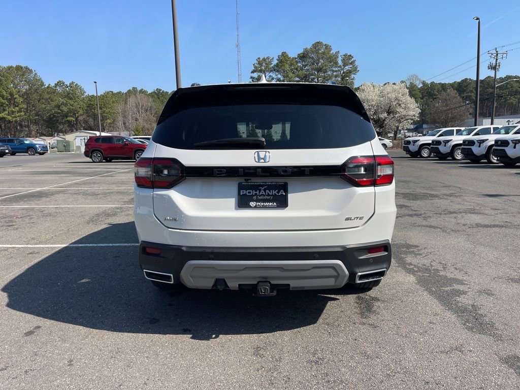 Certified 2024 Honda Pilot Elite image 10