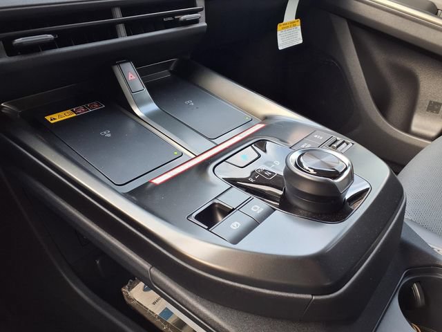 New 2026 Subaru Solterra AWD/4WD image 16