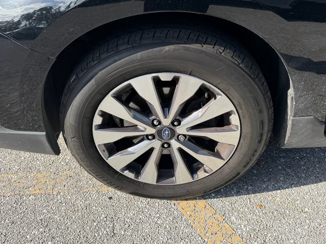 Used 2018 Subaru Outback 3.6R Touring AWD/4WD image 15