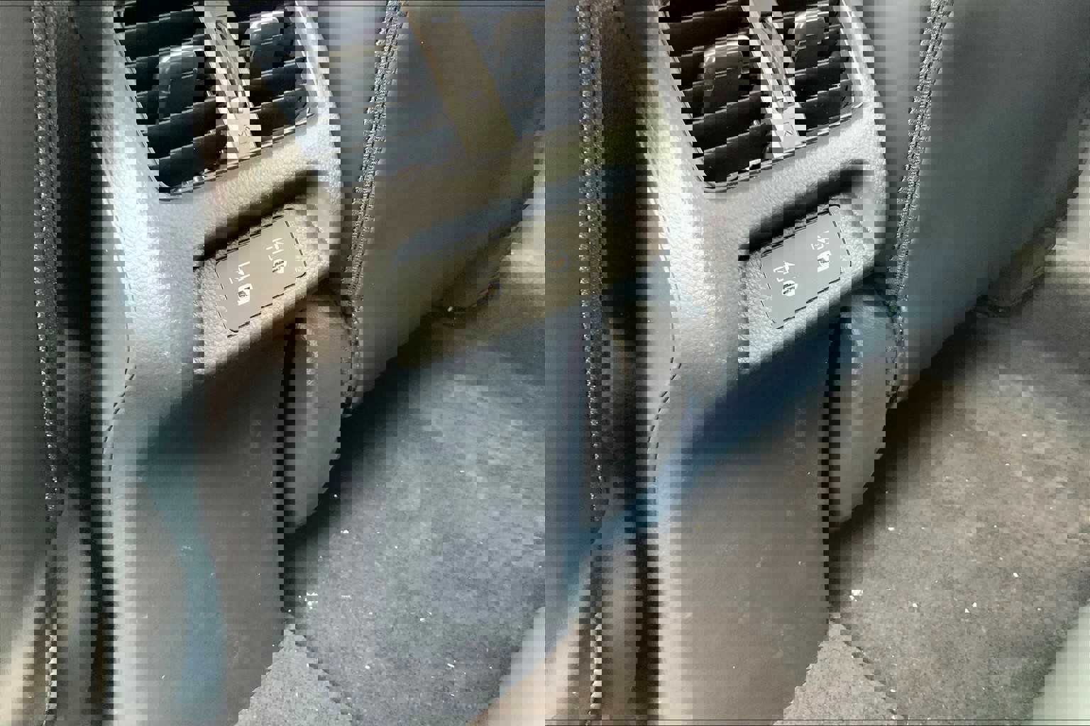 New 2025 Acura ADX A-Spec image 19