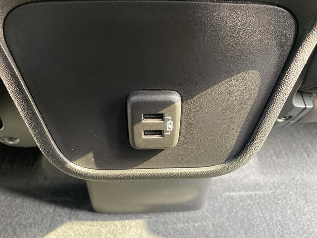 Used 2022 GMC Terrain SLE w/ Driver Convenience Package image 40