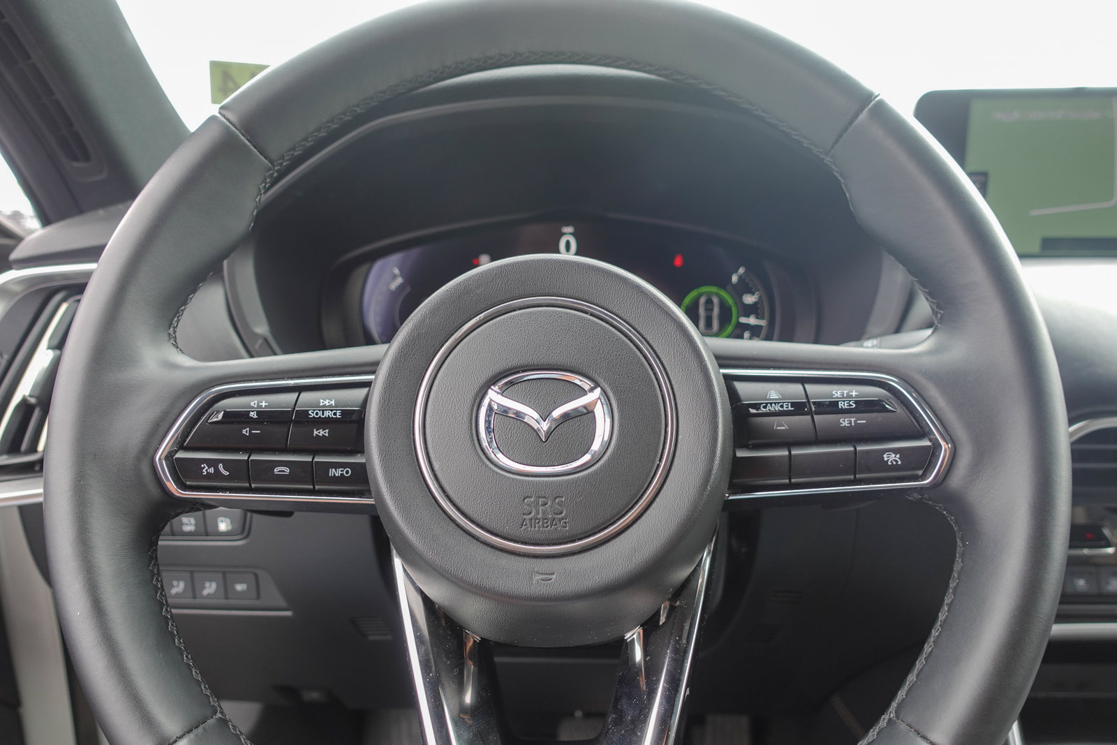 Certified 2024 MAZDA CX-90 Plug-In Hybrid w/ Premium Plus AWD/4WD image 19