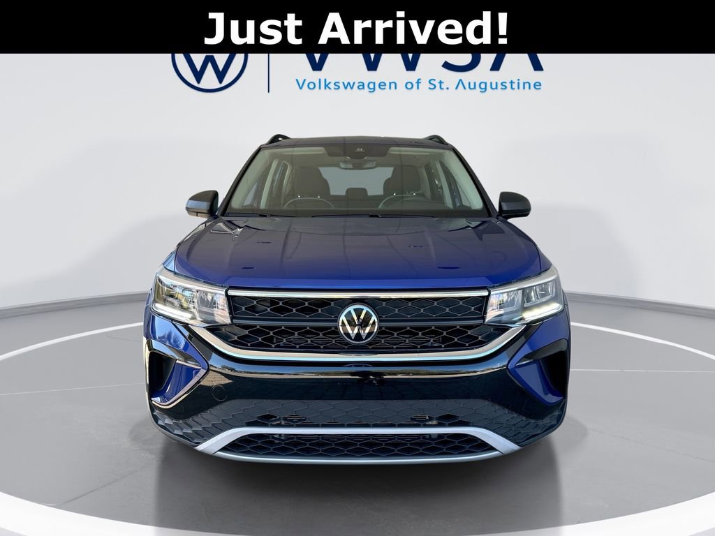 Certified 2024 Volkswagen Taos S image 3