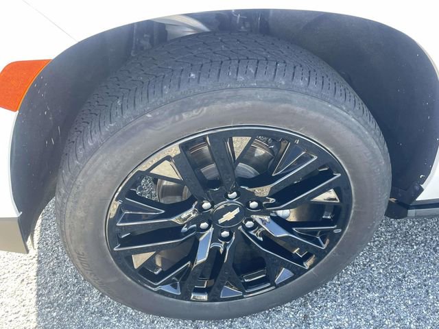 Used 2024 Chevrolet Tahoe High Country image 11