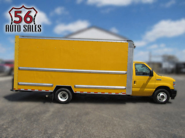 Used 2021 Ford E-350 and Econoline 350 Super Duty RWD image 1