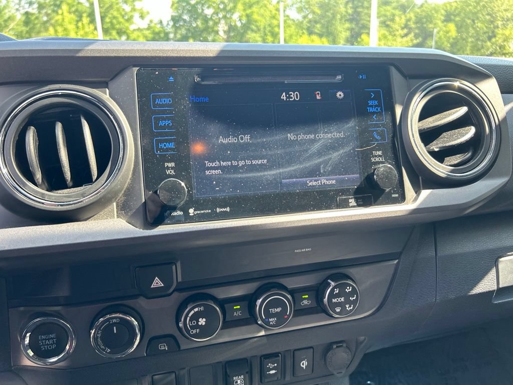 Used 2019 Toyota Tacoma TRD Off-Road AWD/4WD image 18