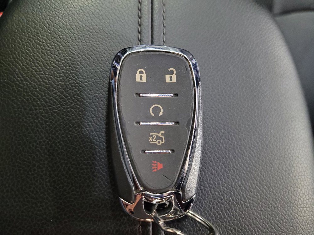 Used 2019 Chevrolet Malibu Premier w/ Sun and Wheel Package FWD image 32