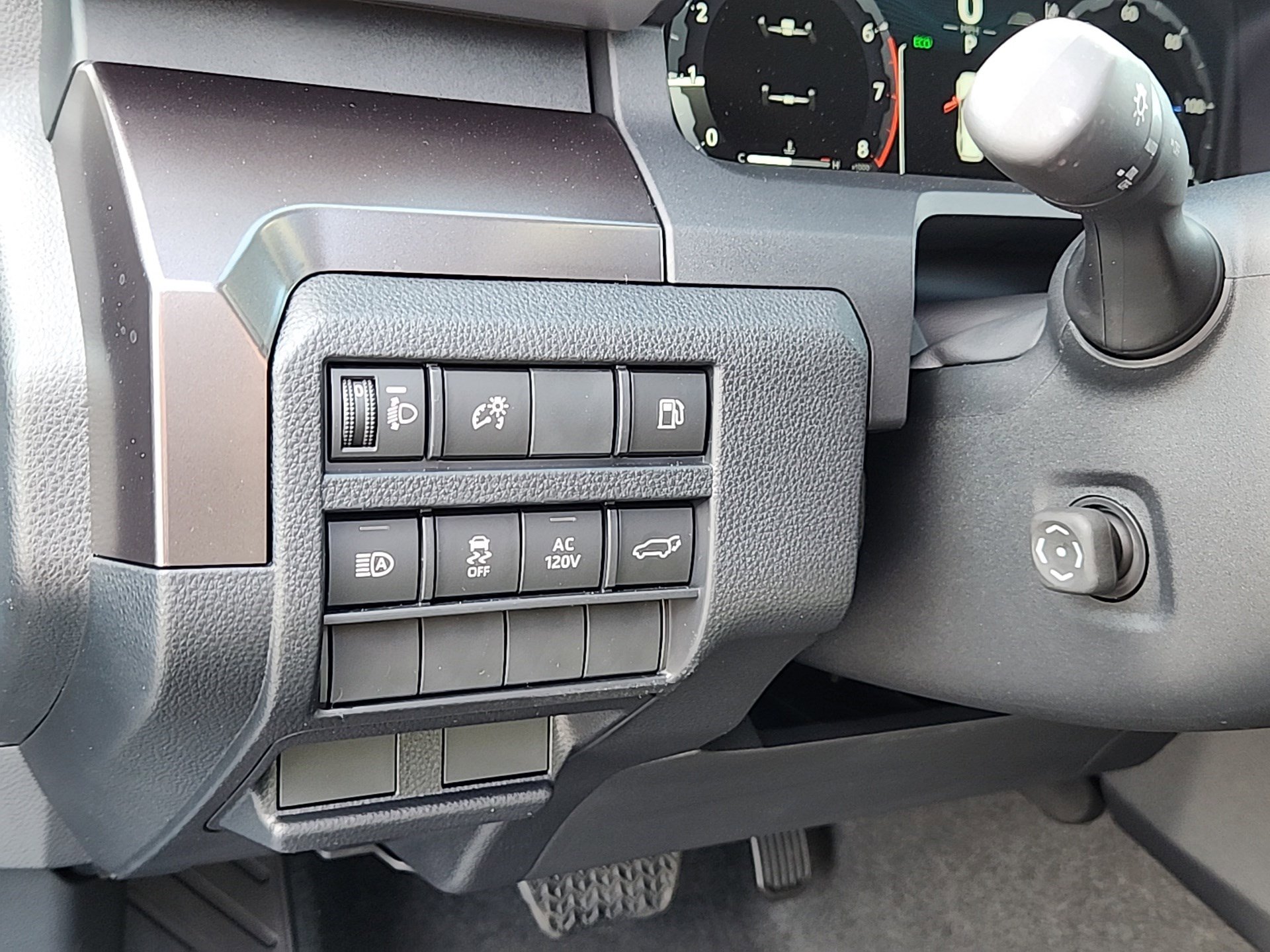 New 2025 Toyota 4Runner TRD Off-Road Premium image 12