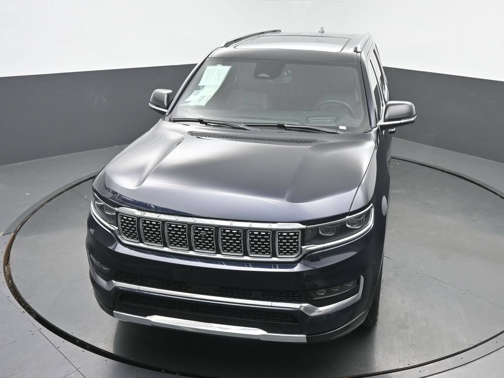 Used 2025 Jeep Grand Wagoneer 4WD image 43