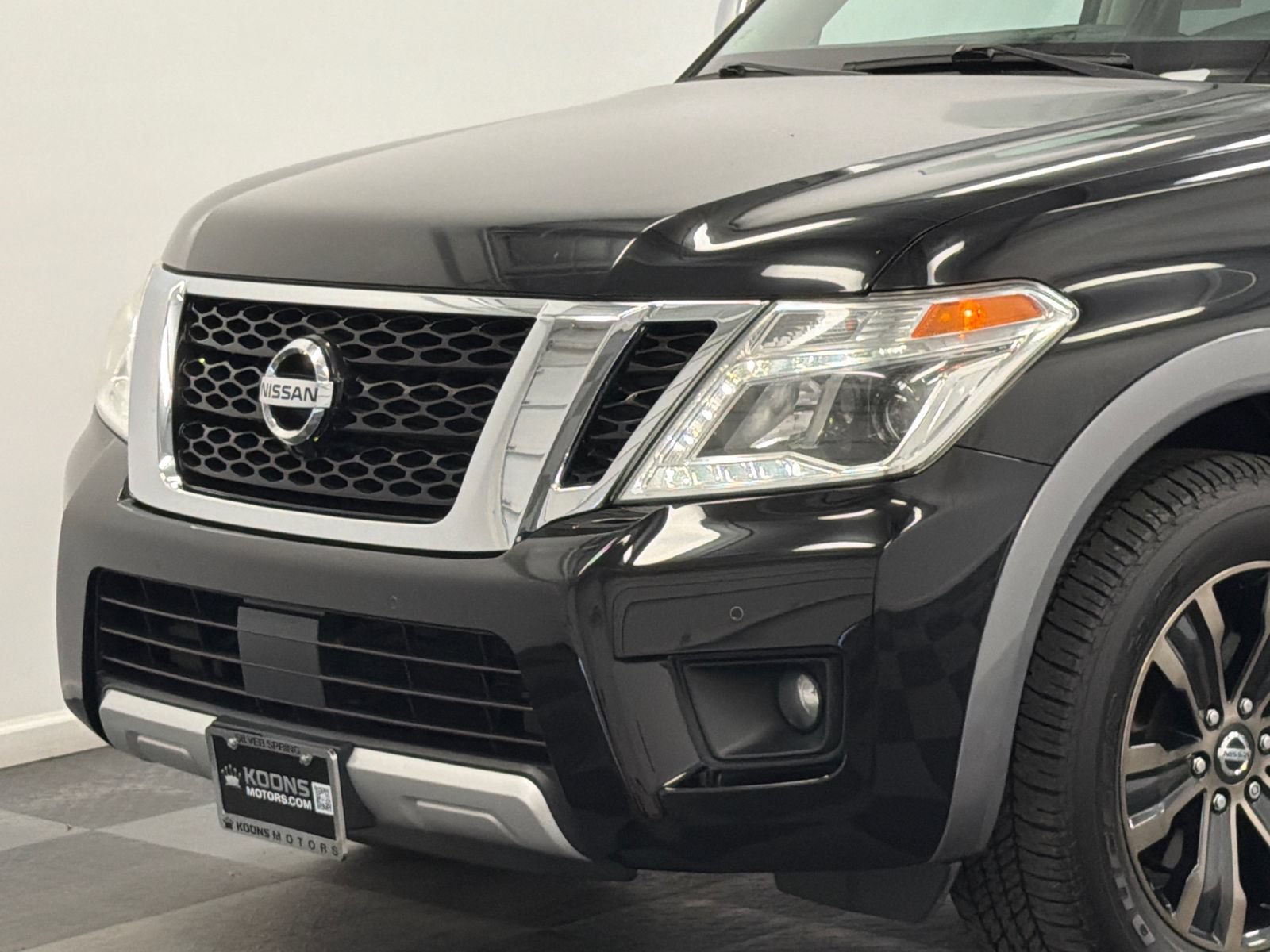 Used 2017 Nissan Armada Platinum w/ Captain Seat Package AWD/4WD image 2
