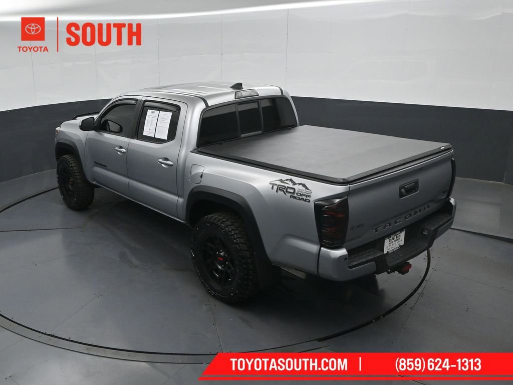 Used 2016 Toyota Tacoma TRD Off-Road AWD/4WD image 50