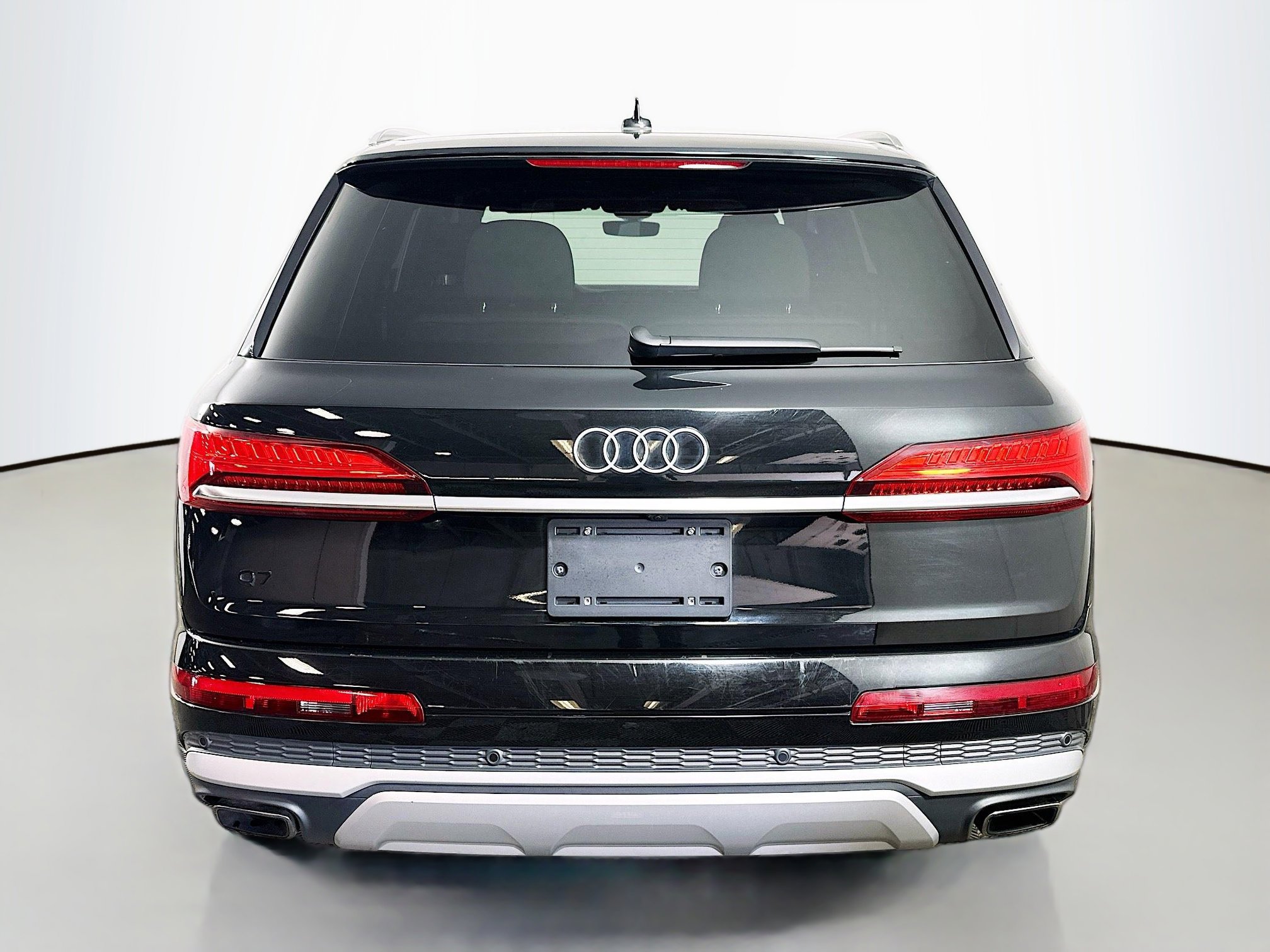 Used 2025 Audi Q7 3.0T Premium Plus AWD/4WD image 8
