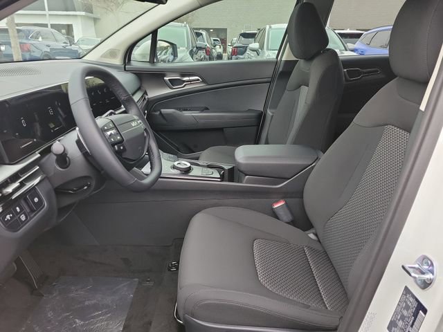 New 2026 Kia Sportage LX FWD image 17