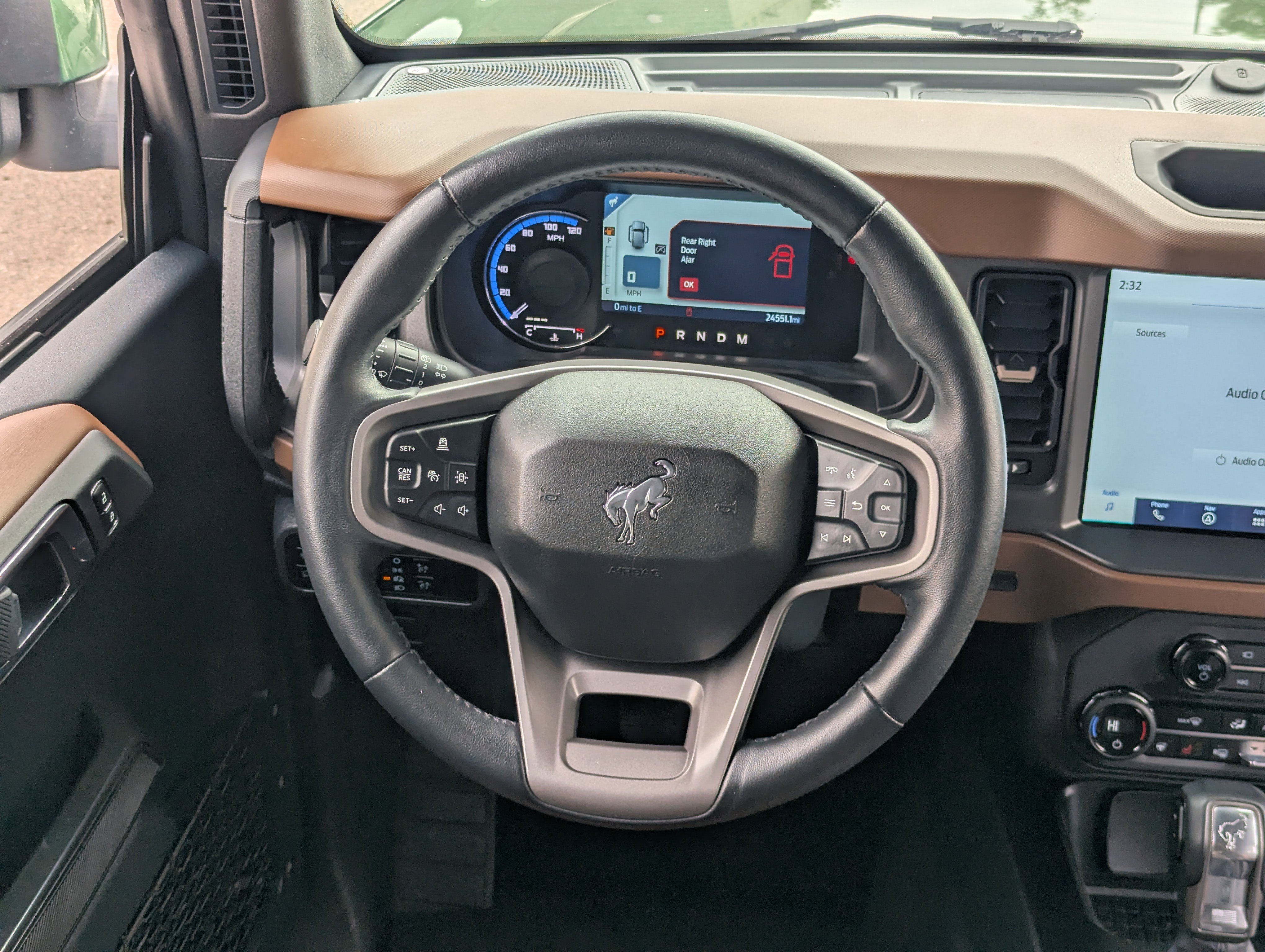 Used 2024 Ford Bronco Outer Banks image 16