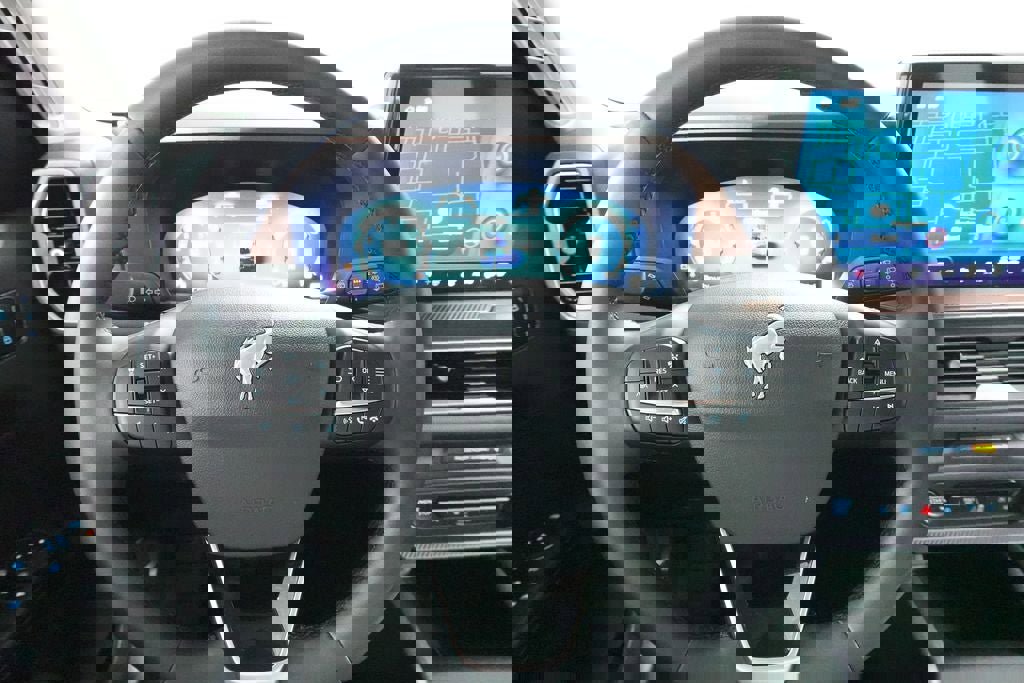 Certified 2025 Ford Bronco Sport Outer Banks w/ Outer Banks Tech Package+ image 12