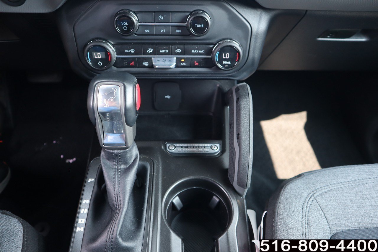 Used 2023 Ford Bronco Big Bend w/ Sasquatch Package AWD/4WD image 23