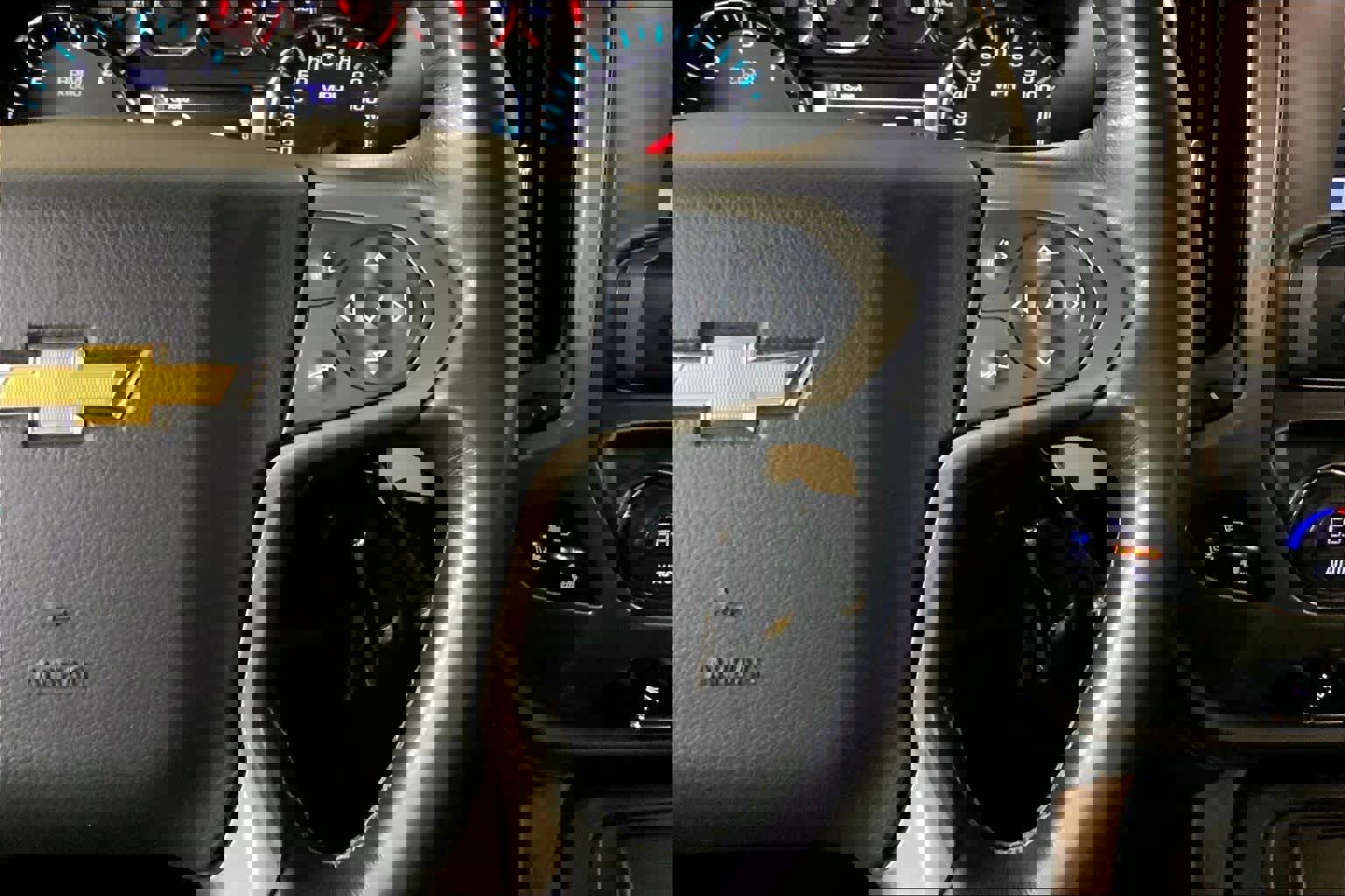 Used 2018 Chevrolet Silverado 1500 High Country image 24